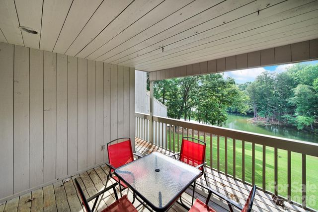 58 Ridgeport Road, Clover, SC 29710