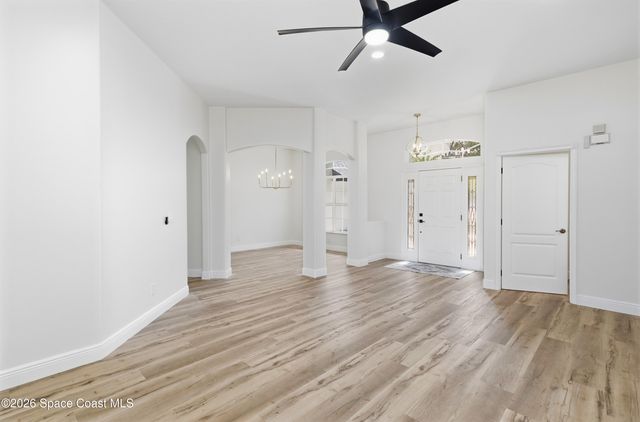 2160 Windbrook Drive SE, Palm Bay, FL 32909