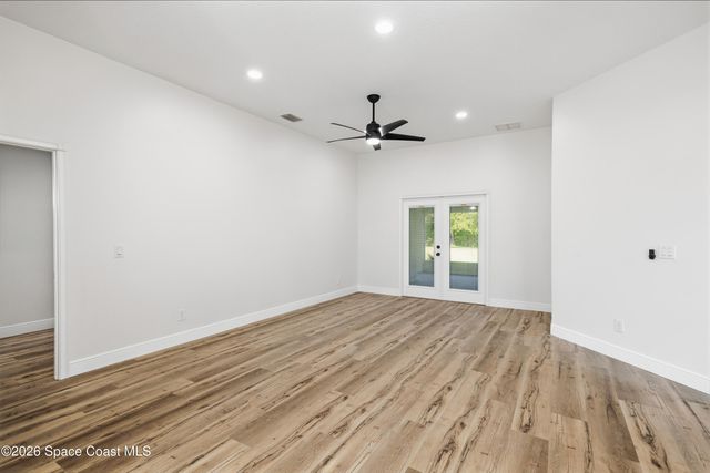 2160 Windbrook Drive SE, Palm Bay, FL 32909