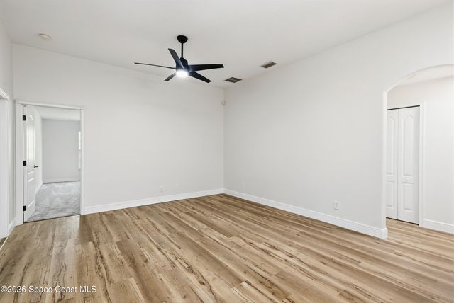 2160 Windbrook Drive SE, Palm Bay, FL 32909