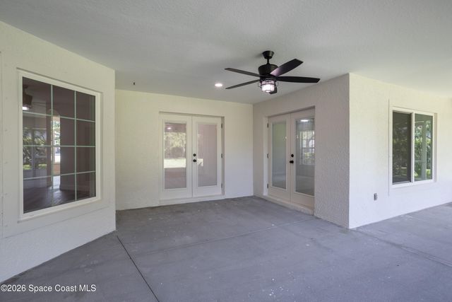 2160 Windbrook Drive SE, Palm Bay, FL 32909