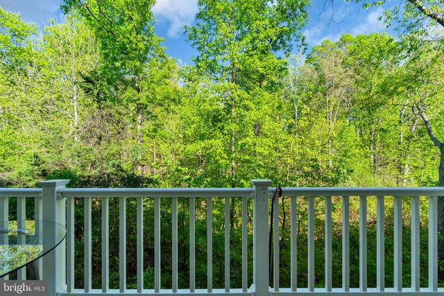 6137 CAMERONS FERRY DR, Haymarket, VA 20169