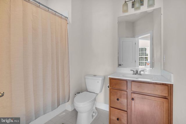 6137 CAMERONS FERRY DR, Haymarket, VA 20169