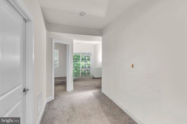 6137 CAMERONS FERRY DR, Haymarket, VA 20169