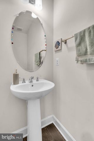 6137 CAMERONS FERRY DR, Haymarket, VA 20169