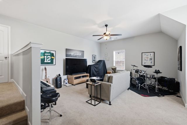 2250 Chaucer Park Ln, Thompsons Station, TN 37179