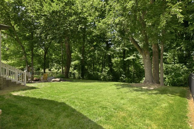 2250 Chaucer Park Ln, Thompsons Station, TN 37179