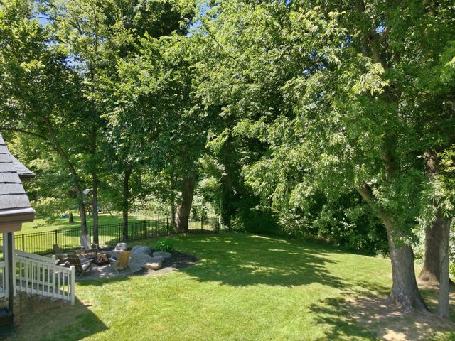 2250 Chaucer Park Ln, Thompsons Station, TN 37179