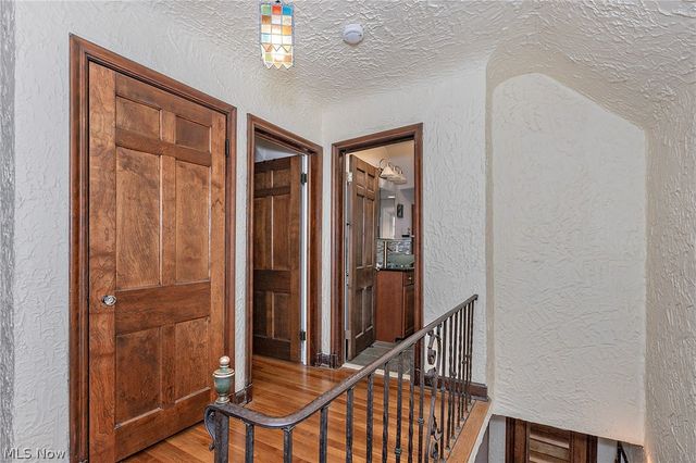 3259 Avalon Road, Shaker Heights, OH 44120