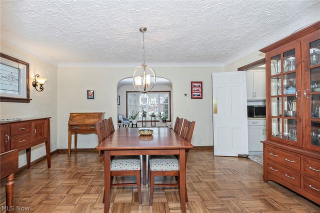 3259 Avalon Road, Shaker Heights, OH 44120