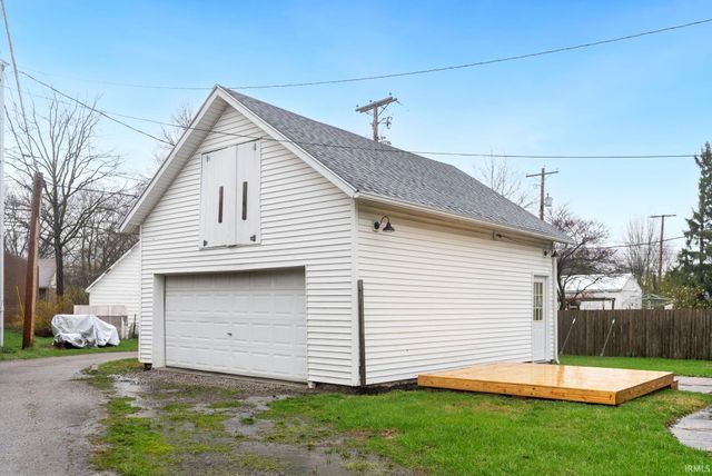 323 S 1st Street, Decatur, IN 46733