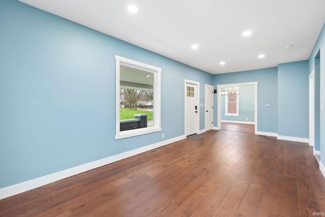 323 S 1st Street, Decatur, IN 46733