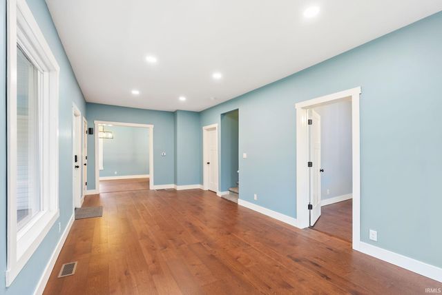 323 S 1st Street, Decatur, IN 46733