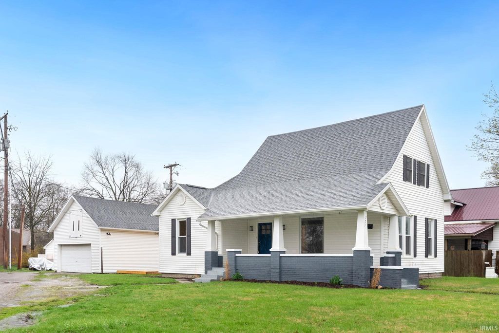 323 S 1st Street, Decatur, IN 46733