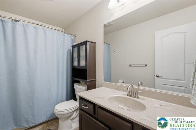 119 Godfreys Gate, Stroud Twp, PA 18360