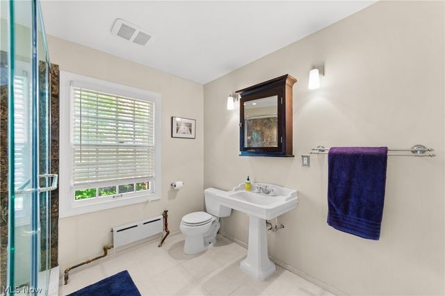 19901 Malvern, Shaker Heights, OH 44122