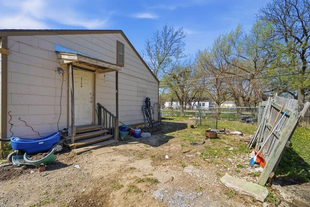 4350-4352 Wilma St, Wichita, KS 67218