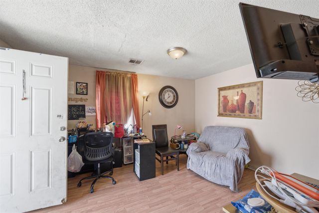 4350-4352 Wilma St, Wichita, KS 67218