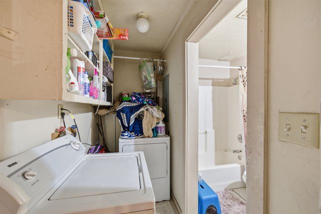 4350-4352 Wilma St, Wichita, KS 67218