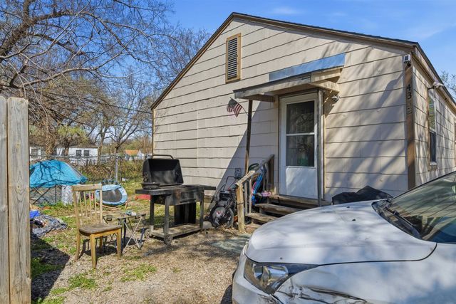 4350-4352 Wilma St, Wichita, KS 67218