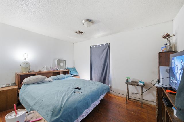 4350-4352 Wilma St, Wichita, KS 67218