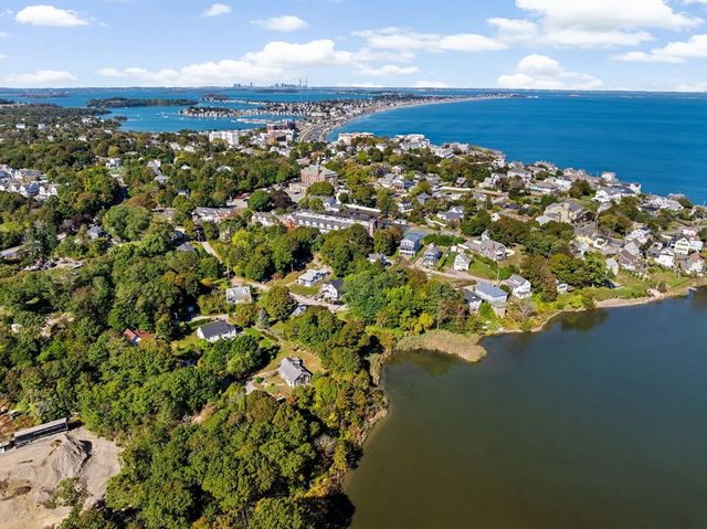 37 Richards Rd, Hull, MA 02045