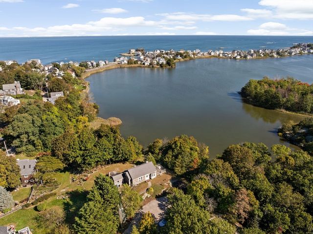 37 Richards Rd, Hull, MA 02045