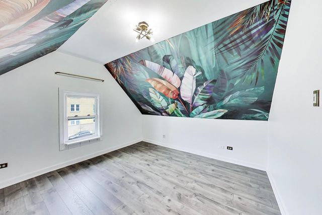 4342 N Kimball Avenue, Chicago, IL 60618