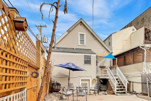 4342 N Kimball Avenue, Chicago, IL 60618