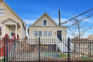 4342 N Kimball Avenue, Chicago, IL 60618