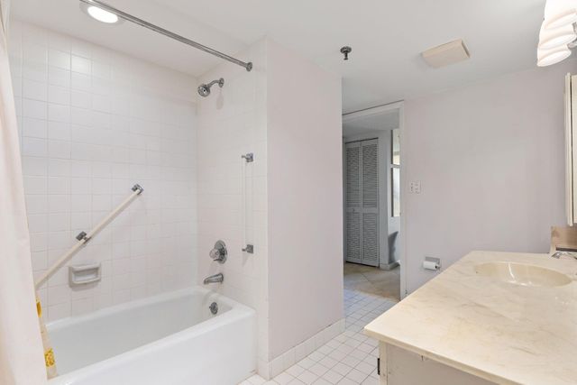 7020 Half Moon Circle 105, Hypoluxo, FL 33462