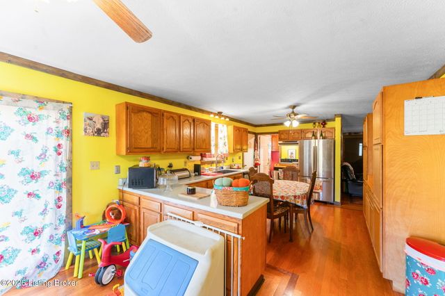 2414 Sunfish-Sunny Point Rd, Brownsville, KY 42210