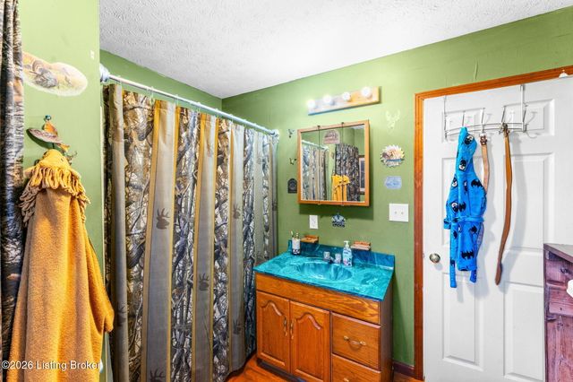 2414 Sunfish-Sunny Point Rd, Brownsville, KY 42210