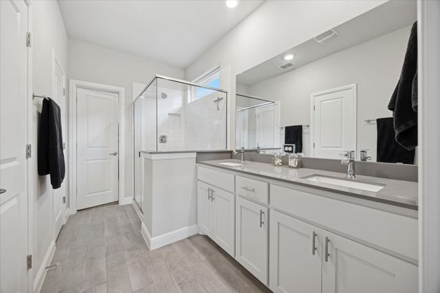 15736 Redgrave Drive, Fort Worth, TX 76247