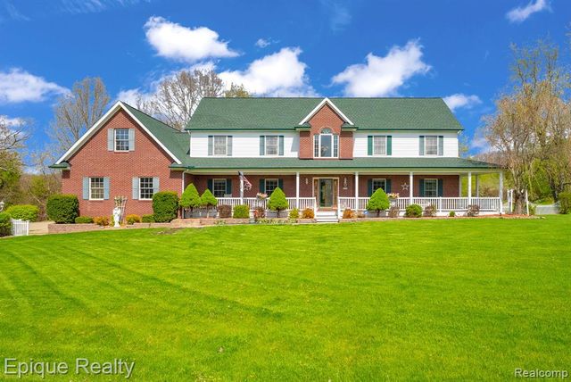 6495 Country Lane Drive, Davisburg, MI 48350