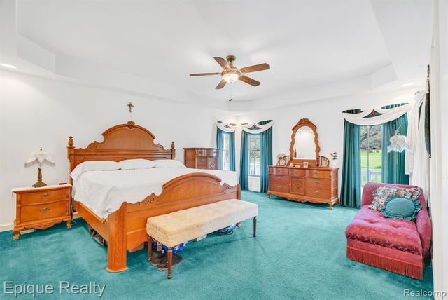 6495 Country Lane Drive, Davisburg, MI 48350
