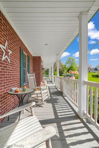 6495 Country Lane Drive, Davisburg, MI 48350