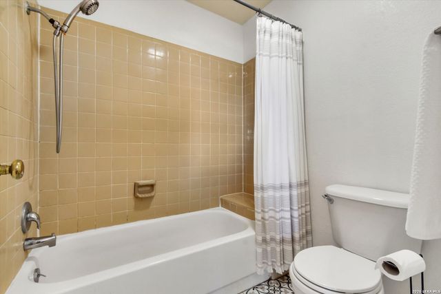 16630 martins ferry, San Antonio, TX 78247