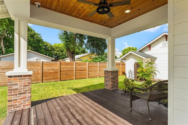 2820 N CENTRAL COURT, Tampa, FL 33602