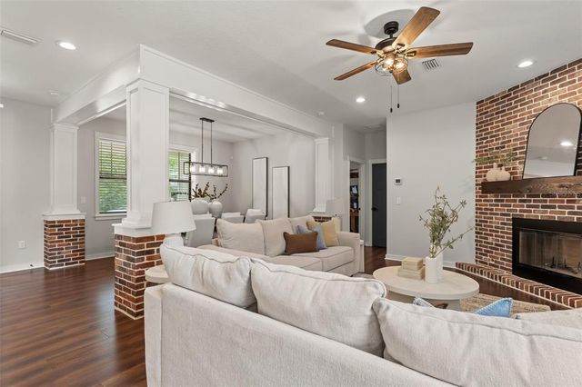 2820 N CENTRAL COURT, Tampa, FL 33602