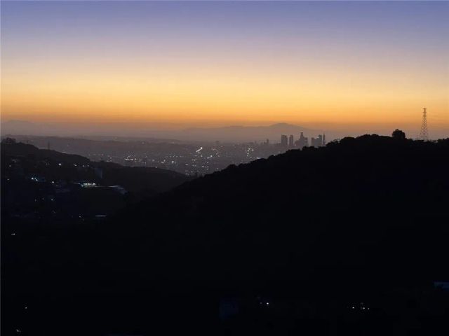 8656 Skyline, Los Angeles, CA 90046