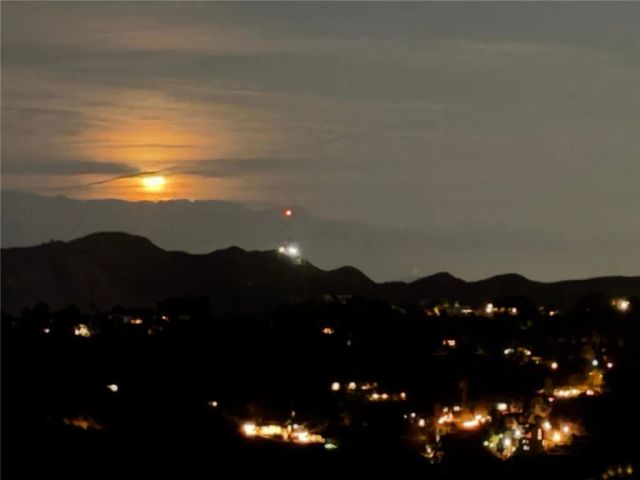 8656 Skyline, Los Angeles, CA 90046