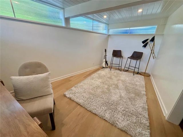 8656 Skyline, Los Angeles, CA 90046