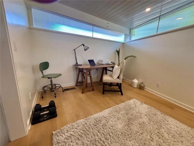 8656 Skyline, Los Angeles, CA 90046