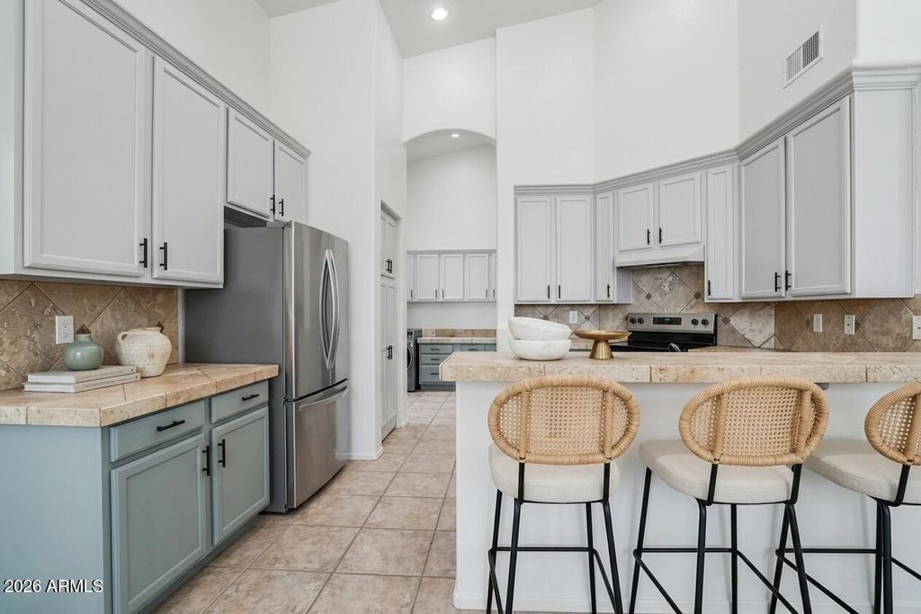 1211 W CAROL ANN Way, Phoenix, AZ 85023 — photo 5