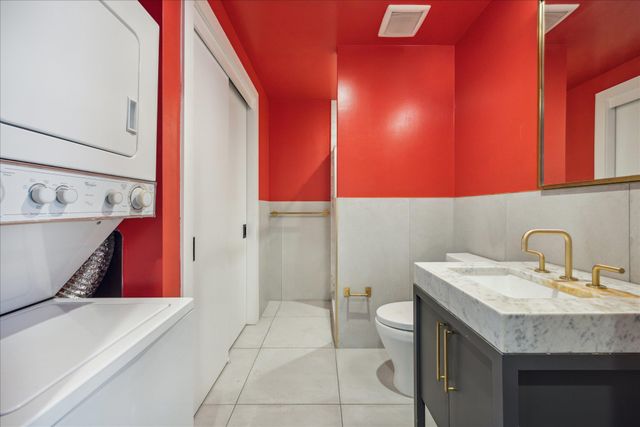 70 Rainey ST 1405, Austin, TX 78701