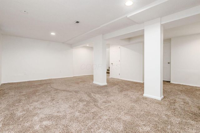 3931 Inverness Circle, Dublin, OH 43016