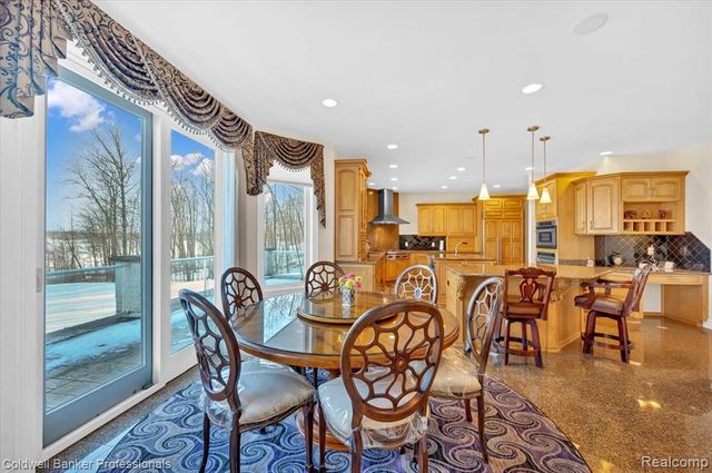 4359 Longview Drive, Lapeer, MI 48446