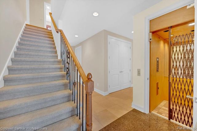 4359 Longview Drive, Lapeer, MI 48446