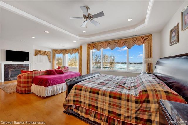 4359 Longview Drive, Lapeer, MI 48446